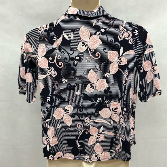 SJS navy white pink print button down top - Picture 2 of 7